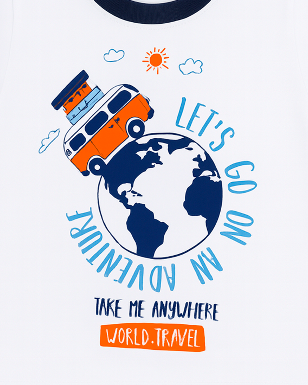 Camiseta Blanca Estampada “Let’s Go On An Adventure”