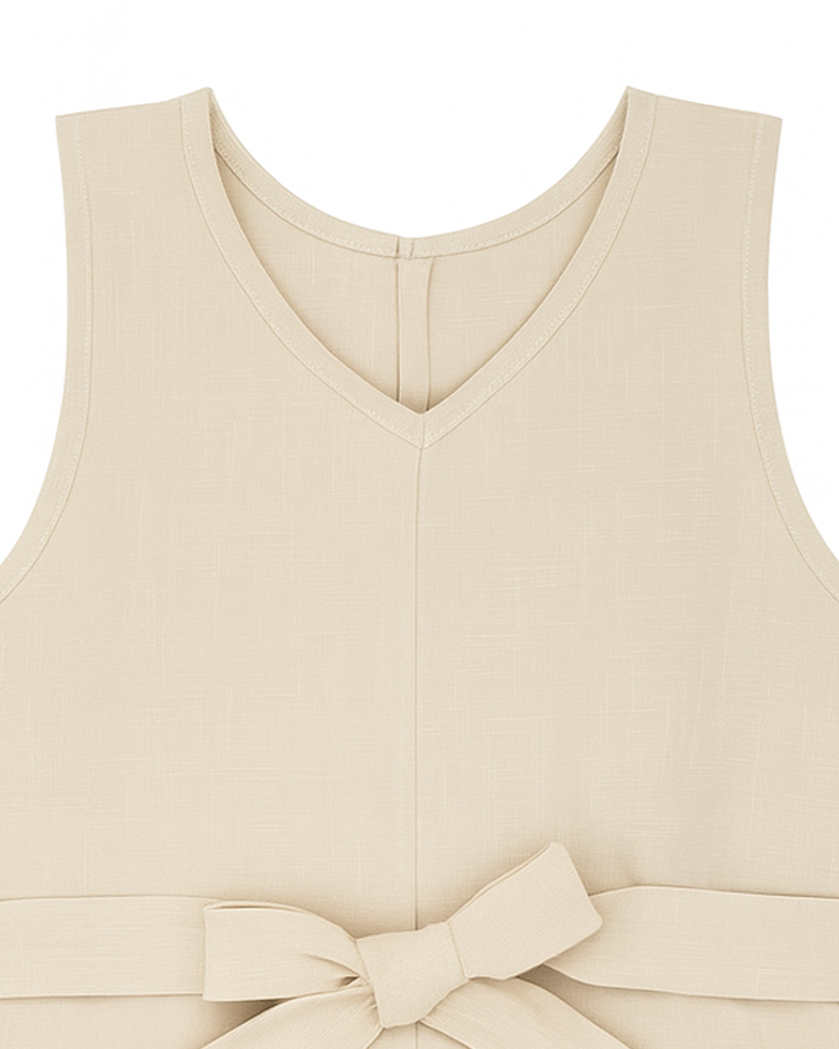 Enterizo corto beige con cinturón y bolsillos frontales