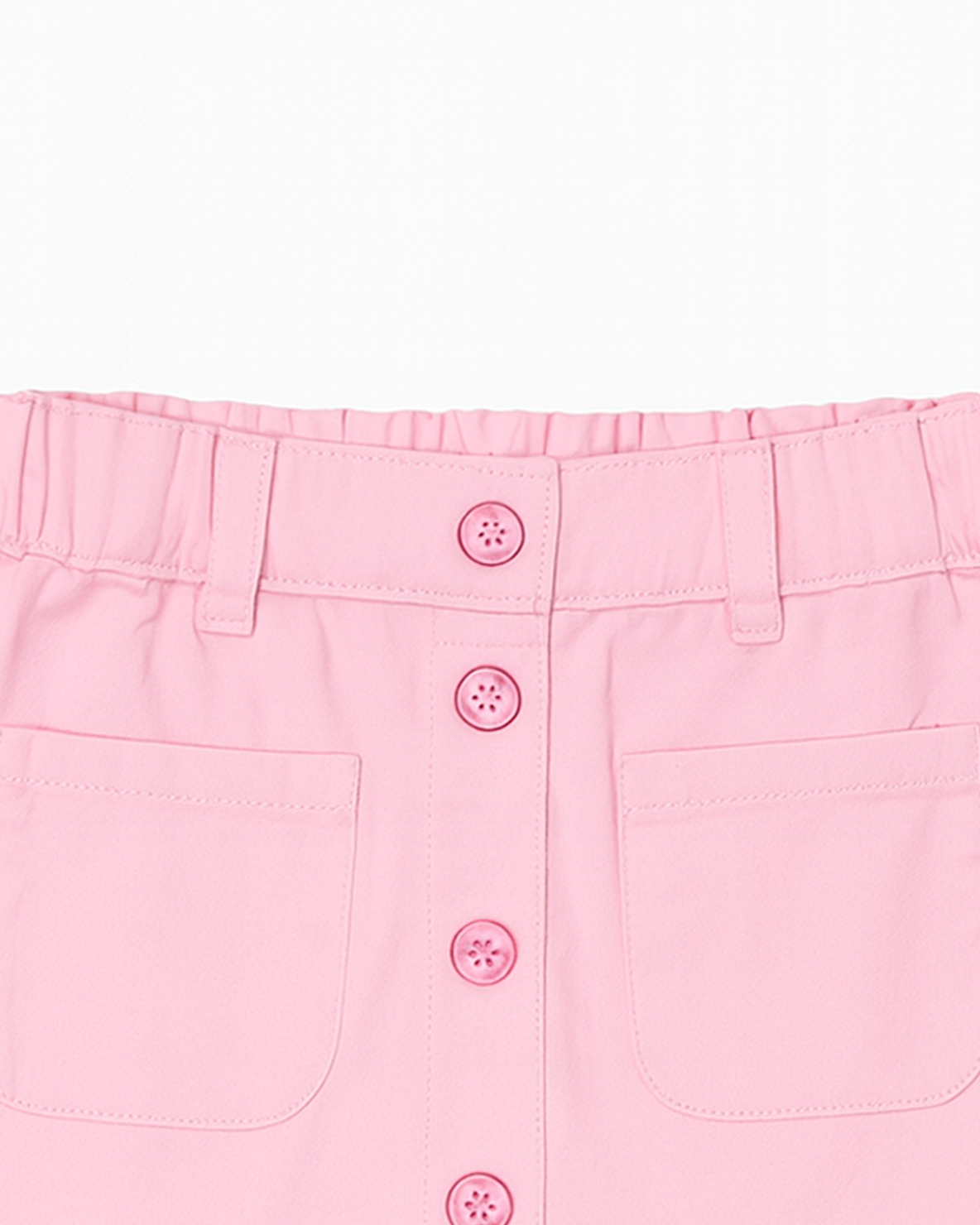 Falda rosa con botones frontales y bolsillos