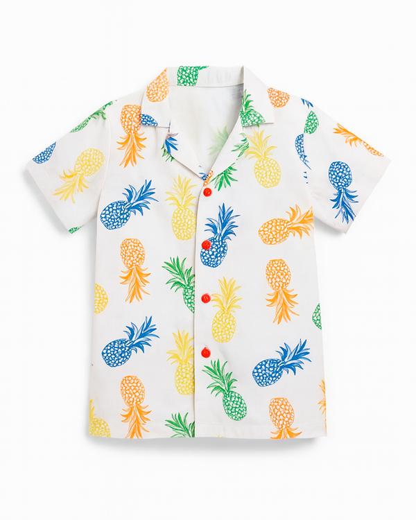 Camisa Blanca con Estampado de Piñas Multicolor