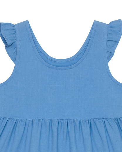 Vestido azul con volantes y falda fruncida