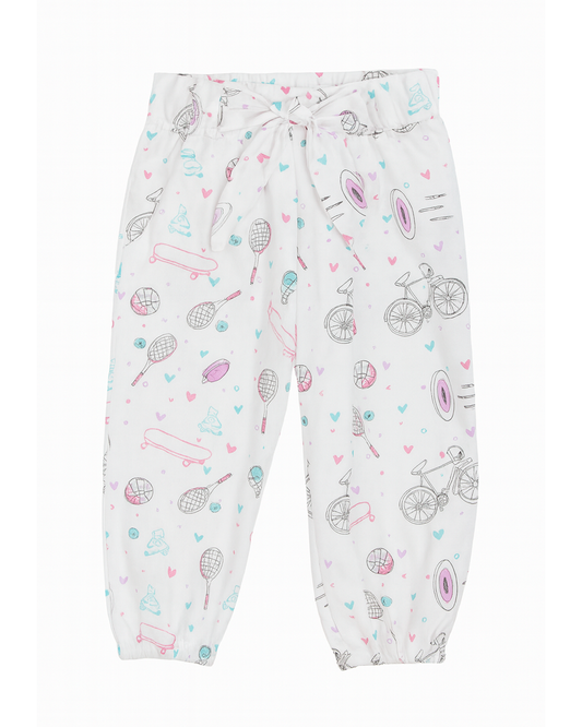 Pantalón infantil blanco con estampado deportivo y lazo en cintura