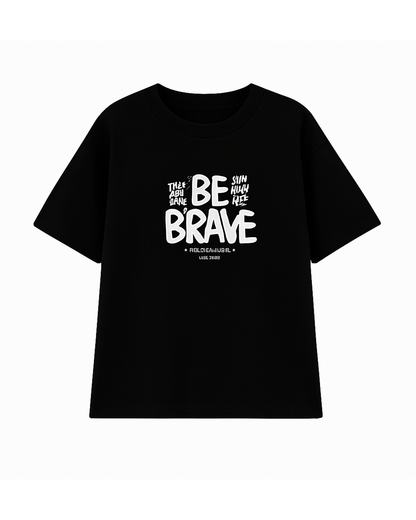 Camiseta Oversize Negra con Estampado “Be Brave”
