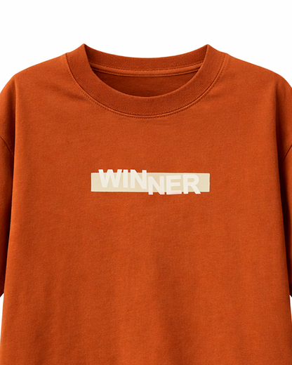 Conjunto Niño Oversize Estampado Winner Terracota